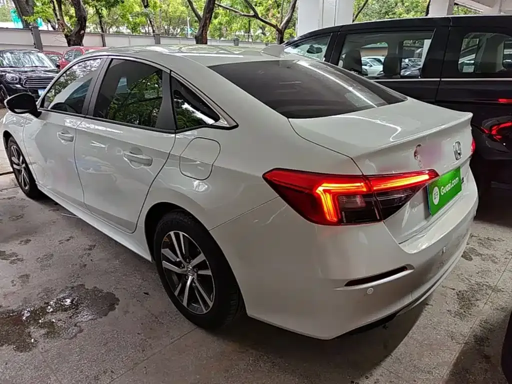 Honda Civic — фото 6