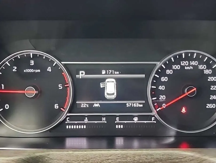 Kia Sorento 2023 из KR, фото 3