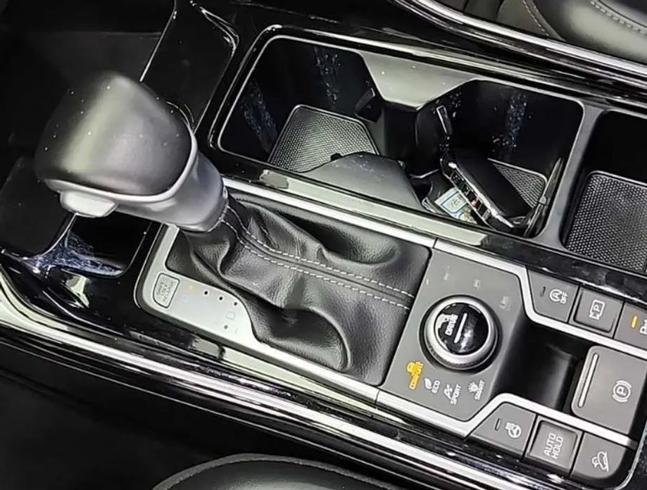 Kia Sorento 2023 из KR, фото 6
