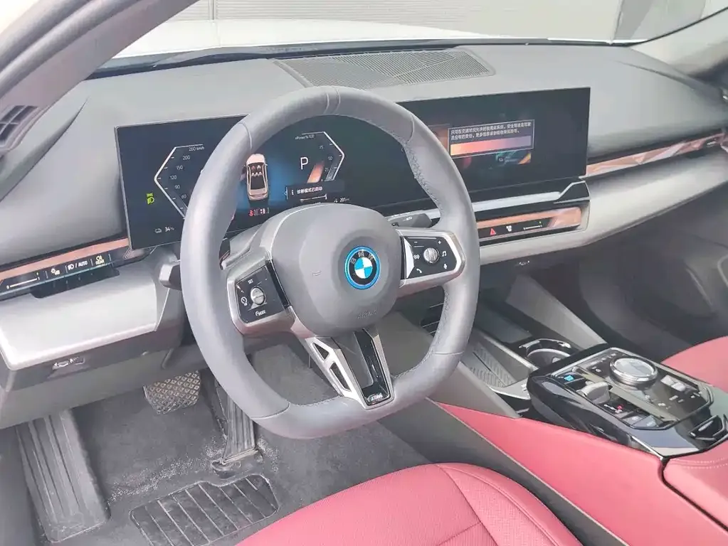 BMW i5 — фото 8