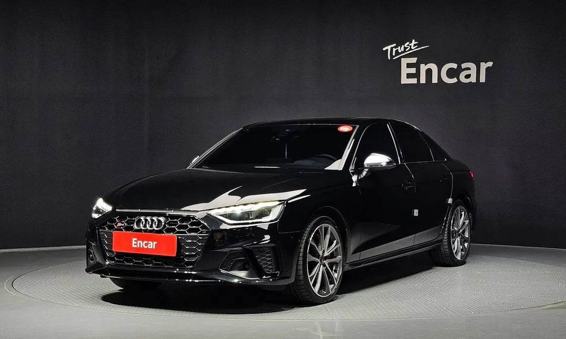 Audi S4