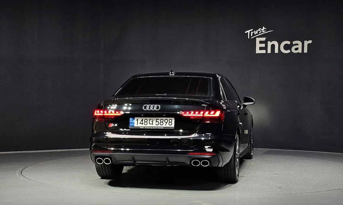 Audi S4 2022 из KR, фото 3