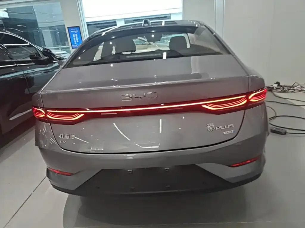 BYD Qin PLUS — фото 6