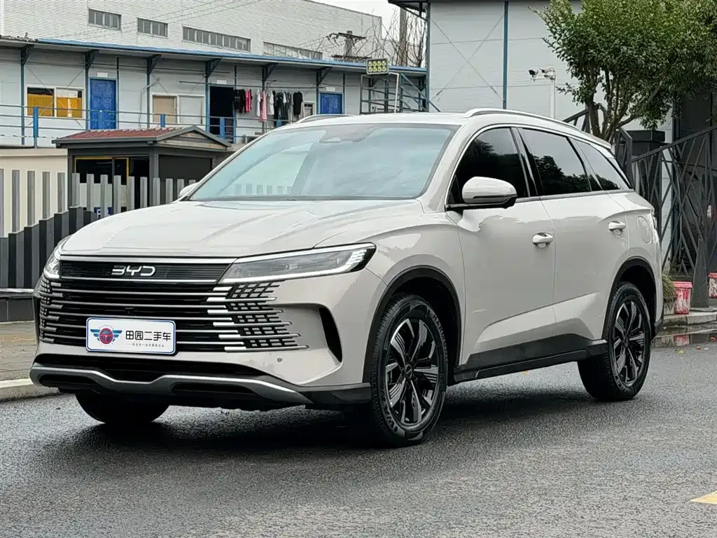 BYD Seal 05 DM-i — фото 1