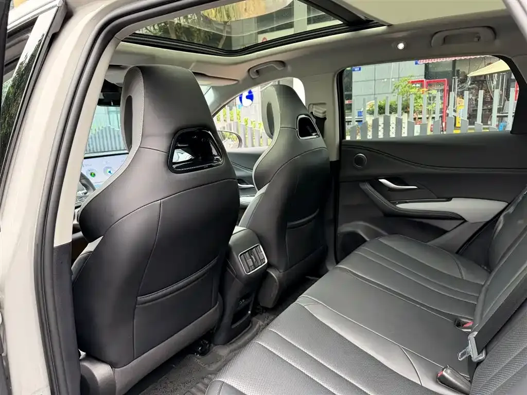 BYD Seal 05 DM-i — фото 2