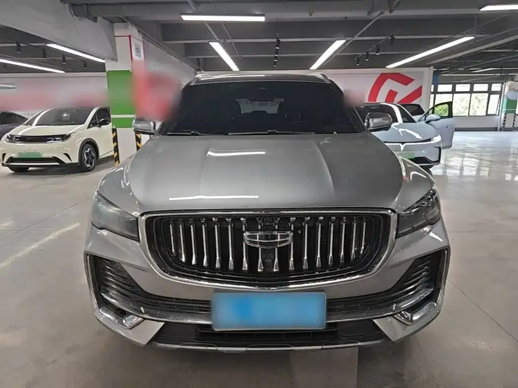 Geely Xingyue L — фото 10
