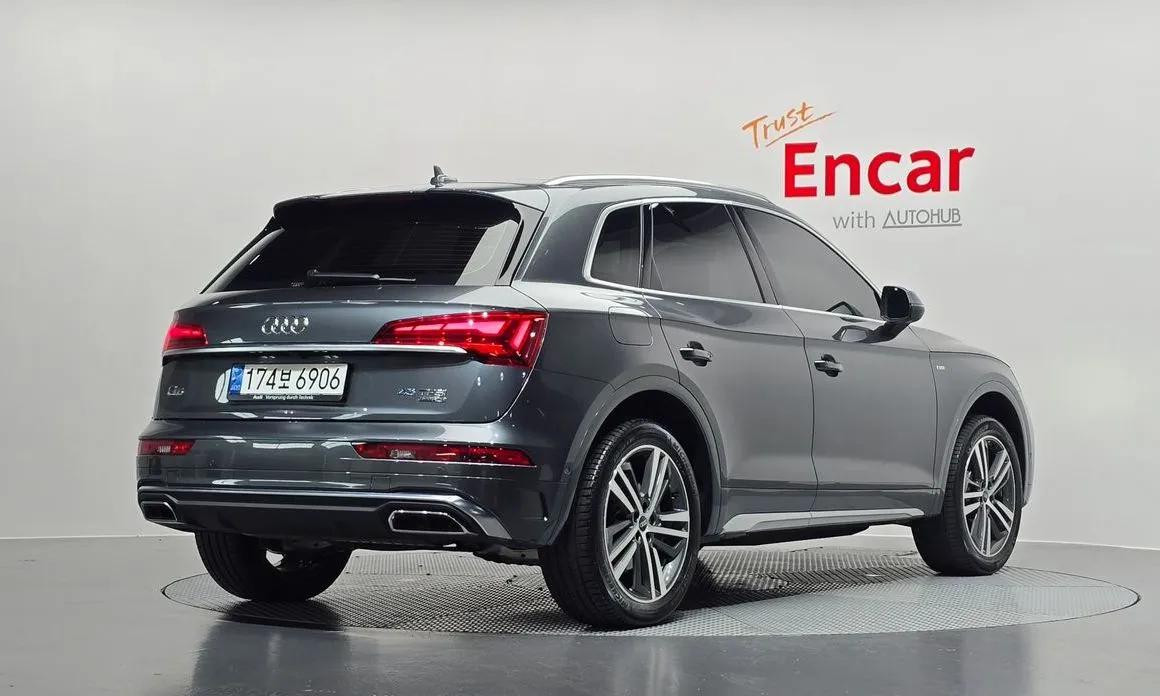 Audi Q5 2021 из KR, фото 7