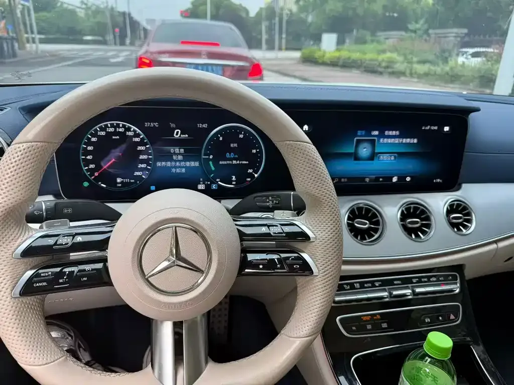 Mercedes-Benz E-Class (Import) — фото 2