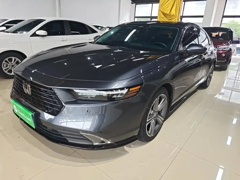 Honda Accord — фото 5