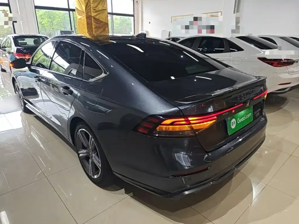 Honda Accord — фото 2