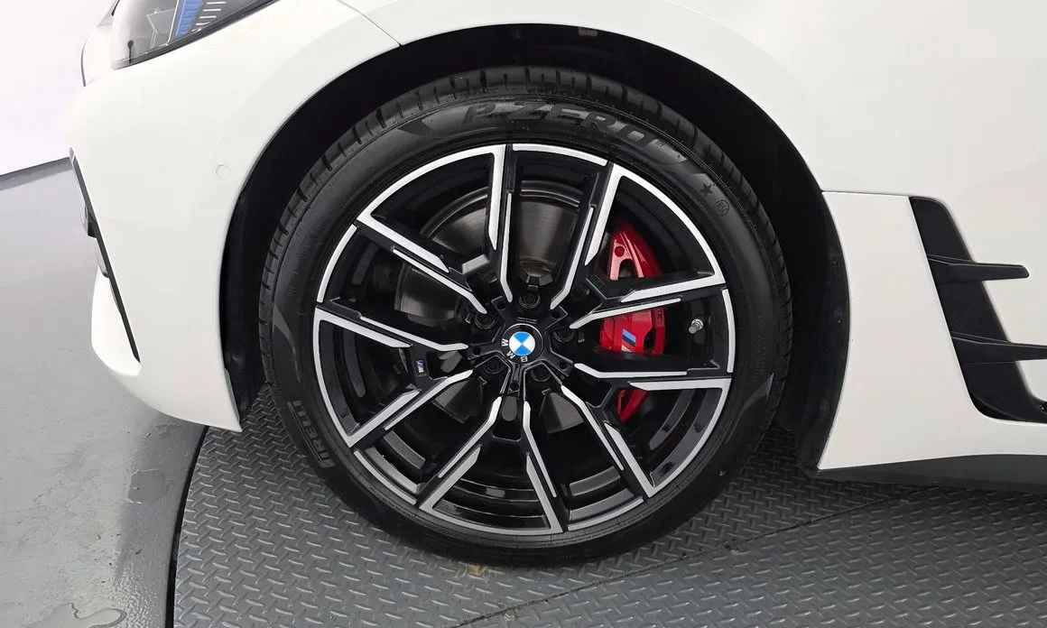 BMW 4-Series 2025 из KR, фото 10