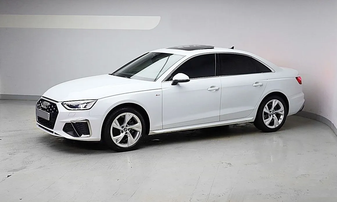 Audi A4 — фото 3