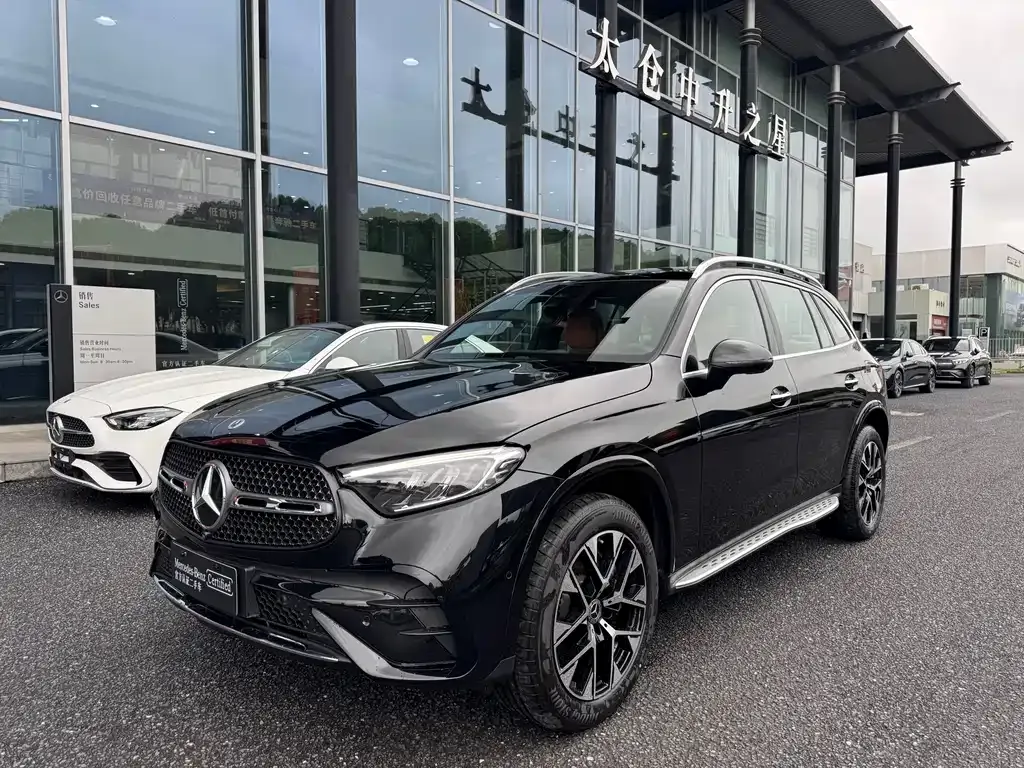 Mercedes-Benz GLC PHEV — фото 1