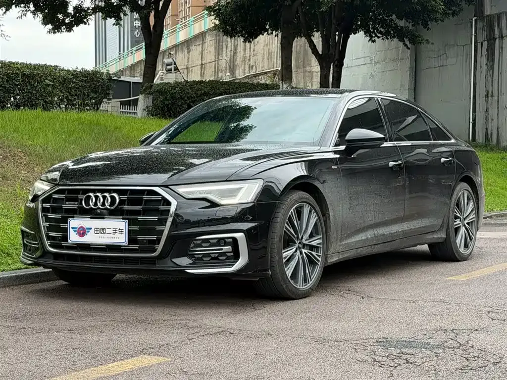 Audi A6L — фото 1