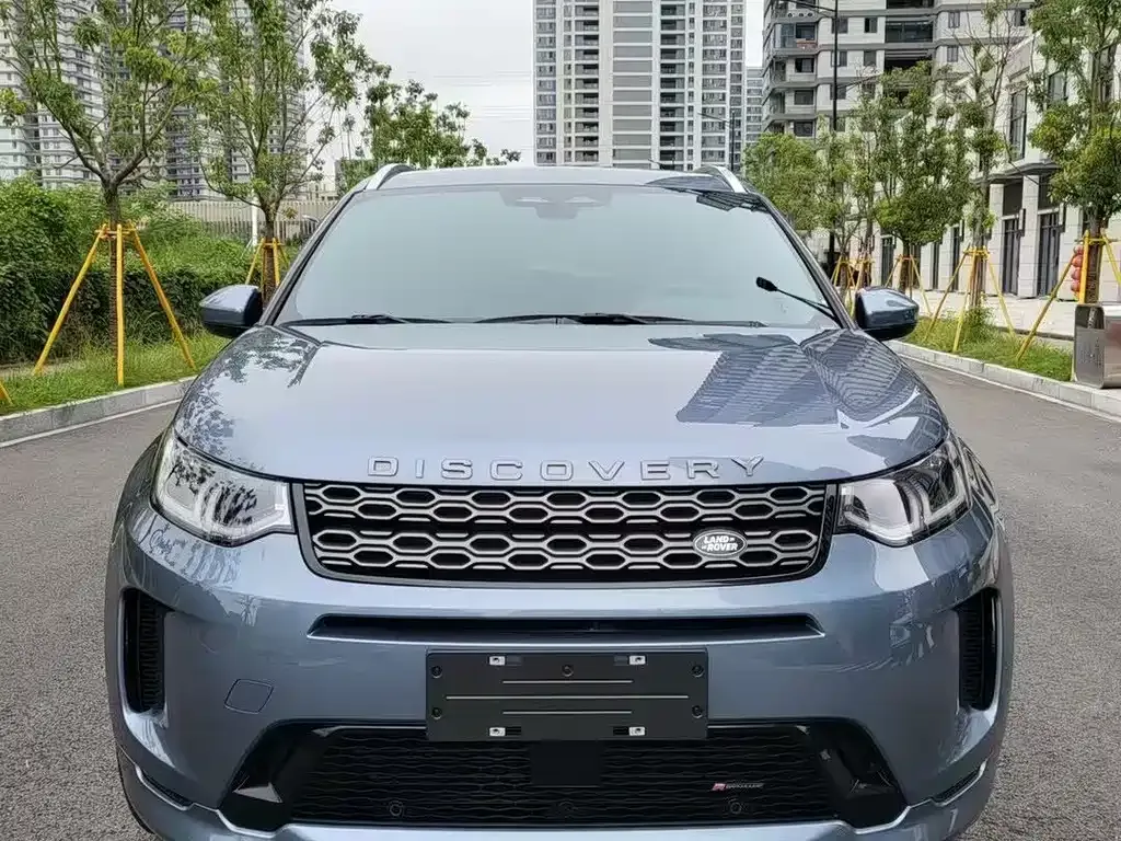 Land Rover Discovery Sport — фото 1