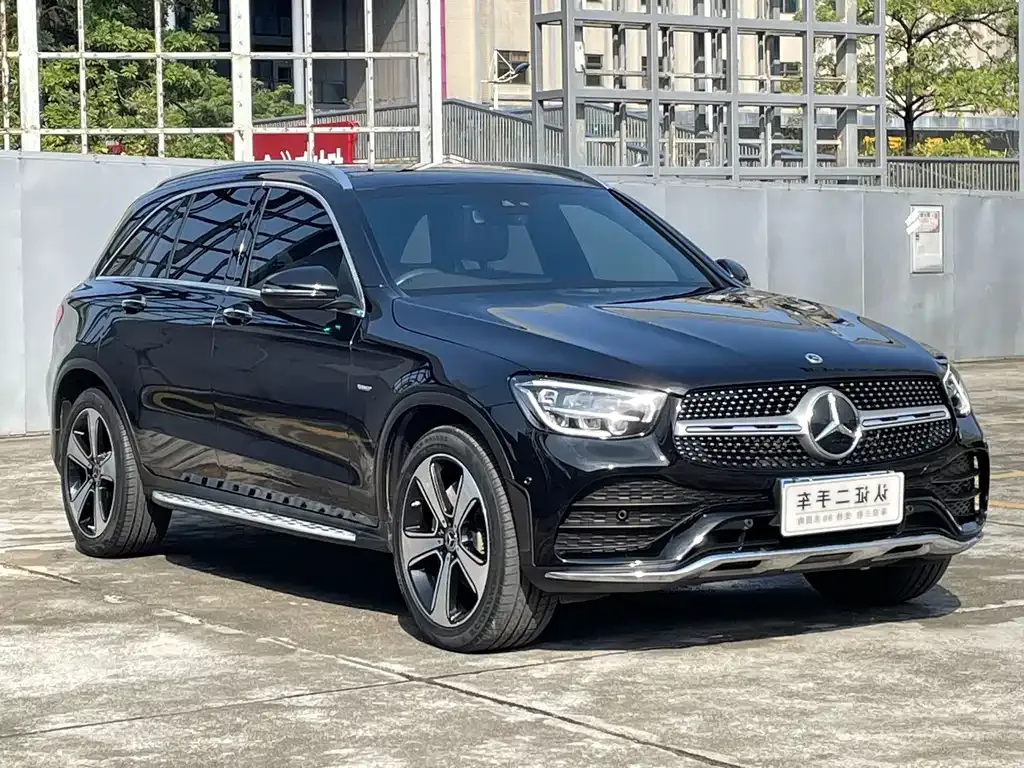 Mercedes-Benz GLC — фото 9