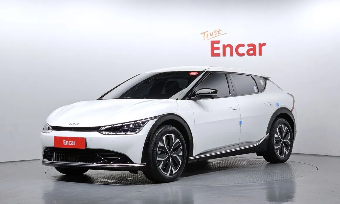 Kia EV6 — фото 1