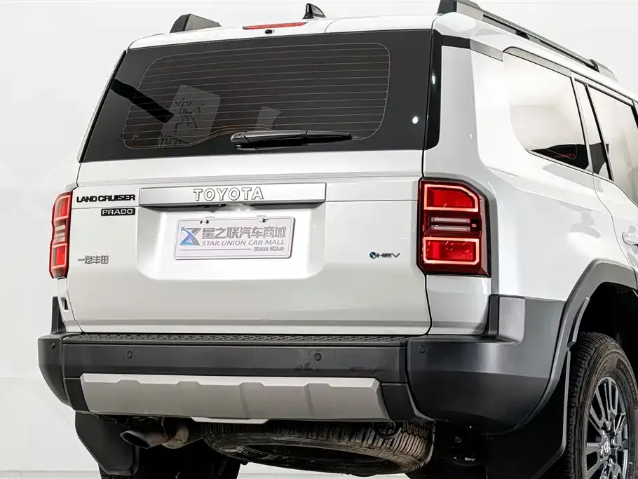 Toyota Prado 2025 из CN, фото 9