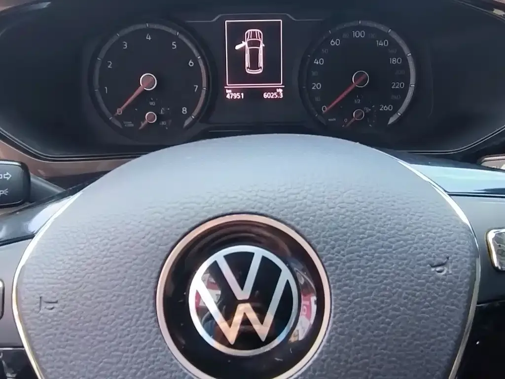 Volkswagen Tharu — фото 6