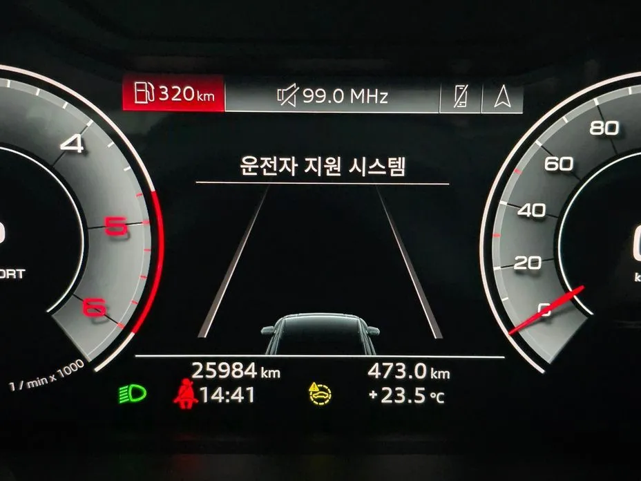 Audi Q3 2022 из KR, фото 10