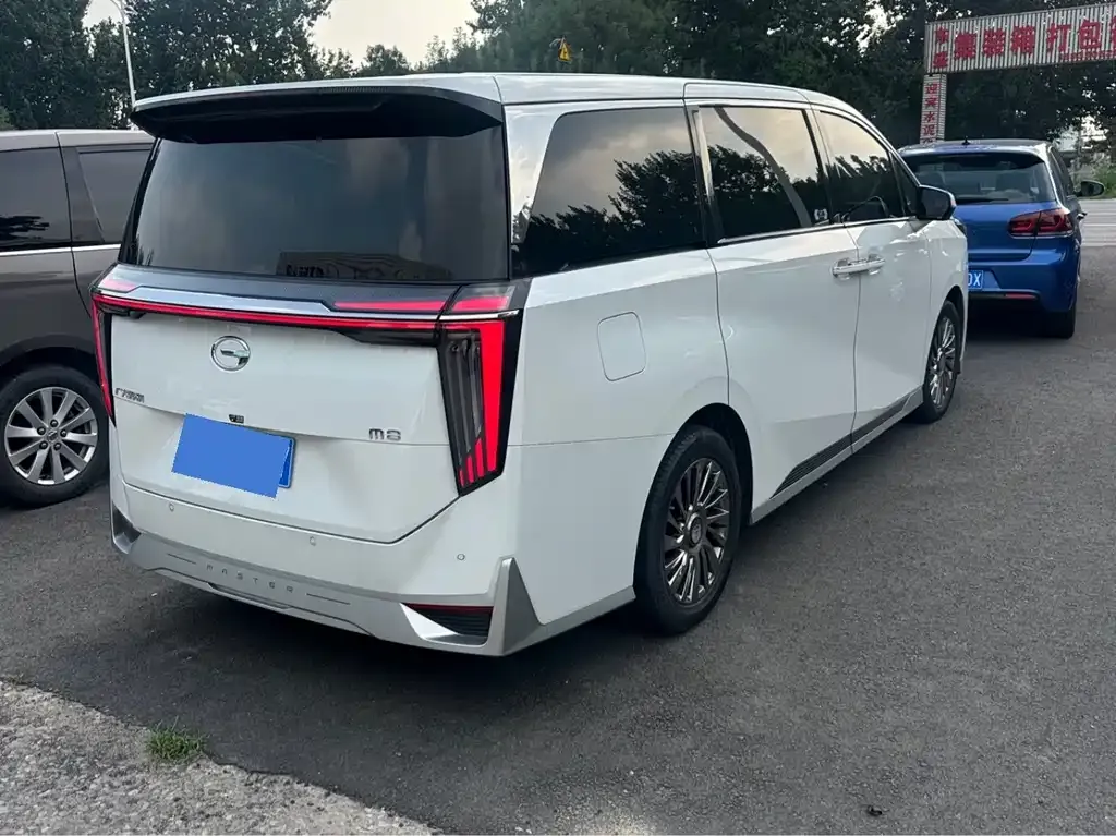 GAC Motor Trumpchi M8 — фото 2