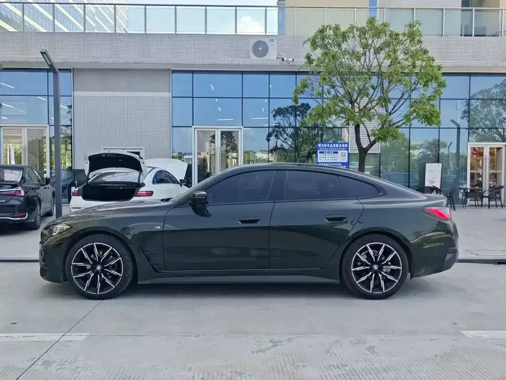 BMW 4 Series 2024 из CN, фото 7