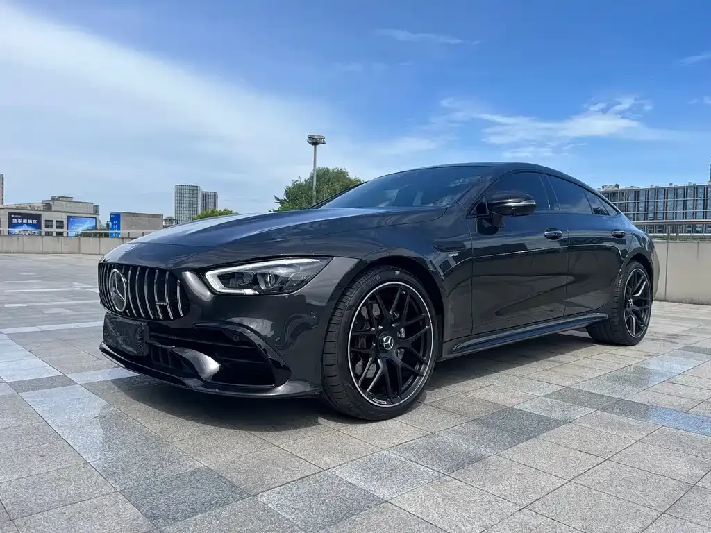 Mercedes-Benz AMG GT — фото 1