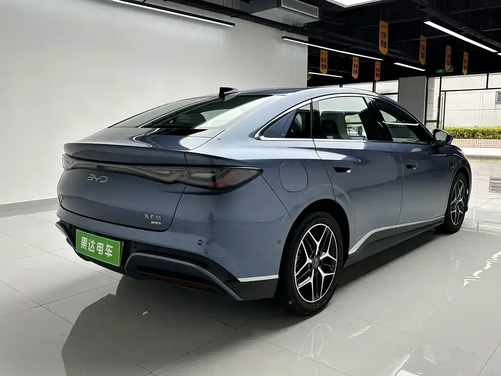 BYD Seal 06 — фото 9
