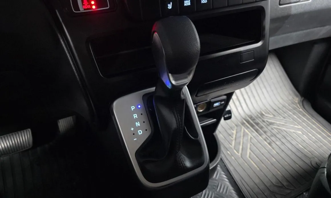 Hyundai Staria — фото 6
