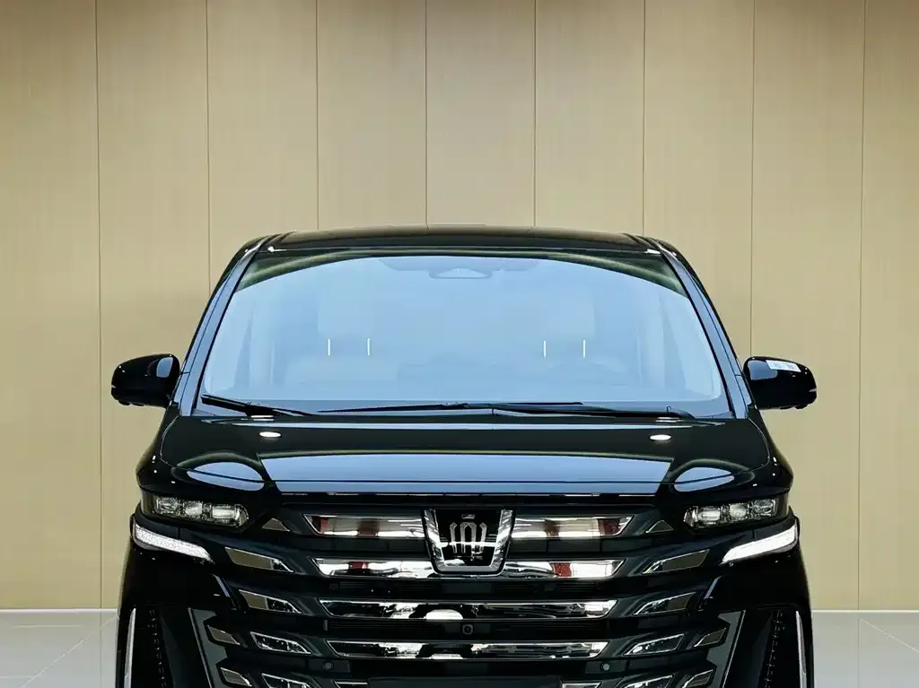 Toyota Vellfire — фото 7