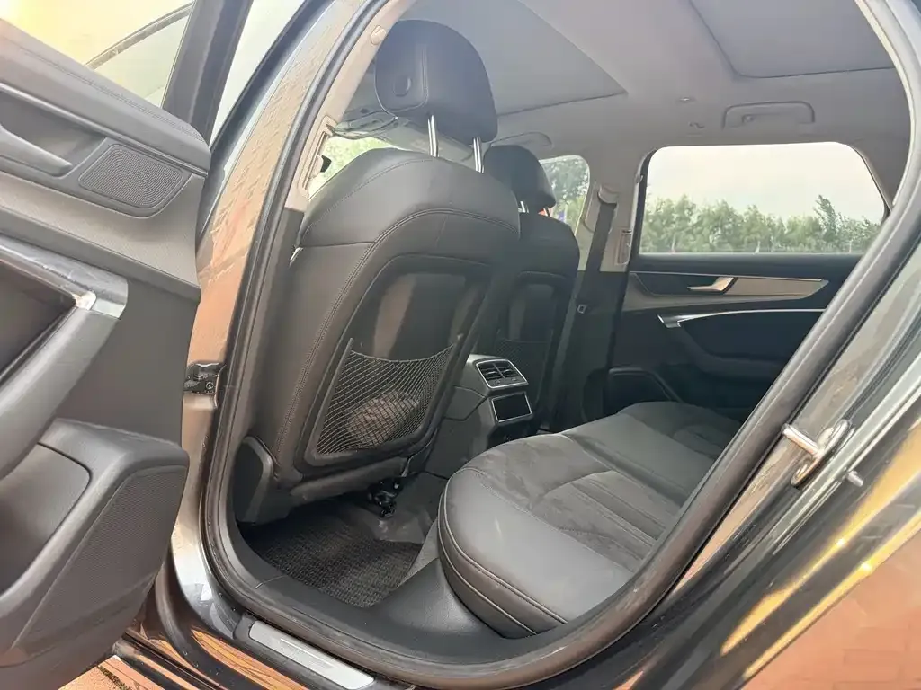Audi A6 (Import) 2022 из CN, фото 5