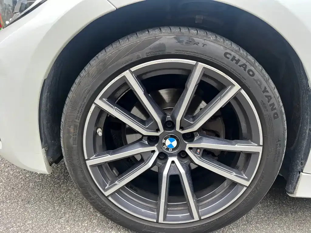 BMW 3 Series 2022 из CN, фото 5