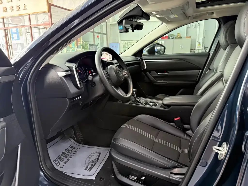 Mazda CX-50 2023 из CN, фото 2