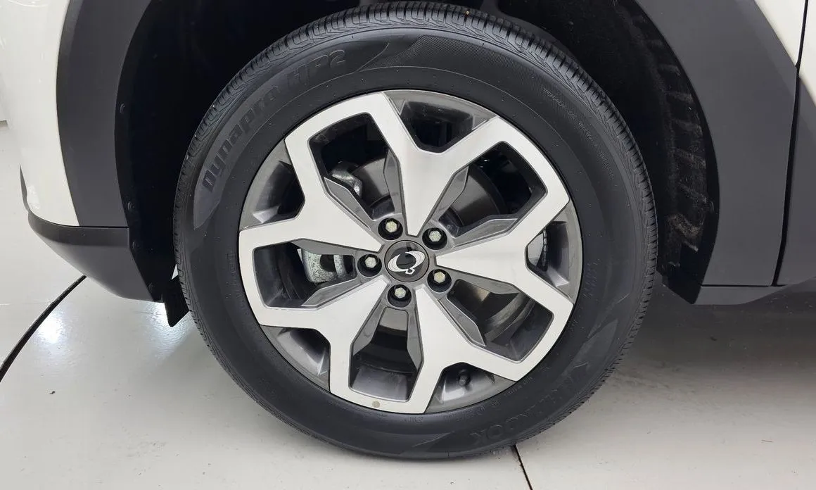 KG Mobility (Ssangyong) Torres — фото 2