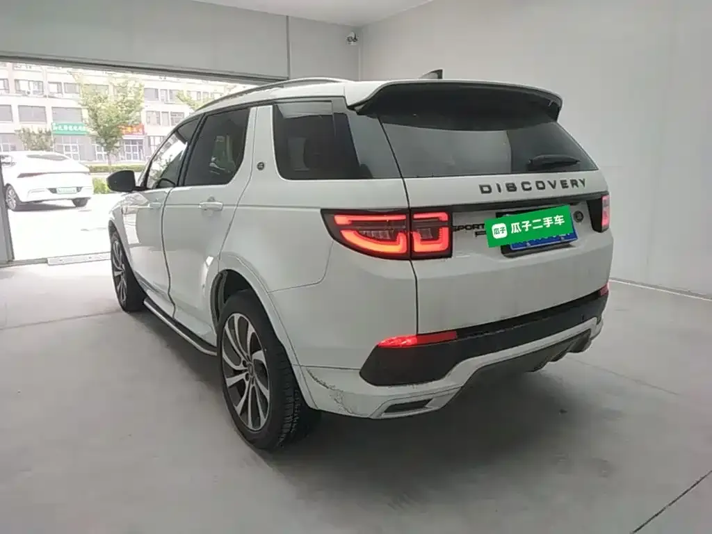 Land Rover Discovery Sport — фото 8
