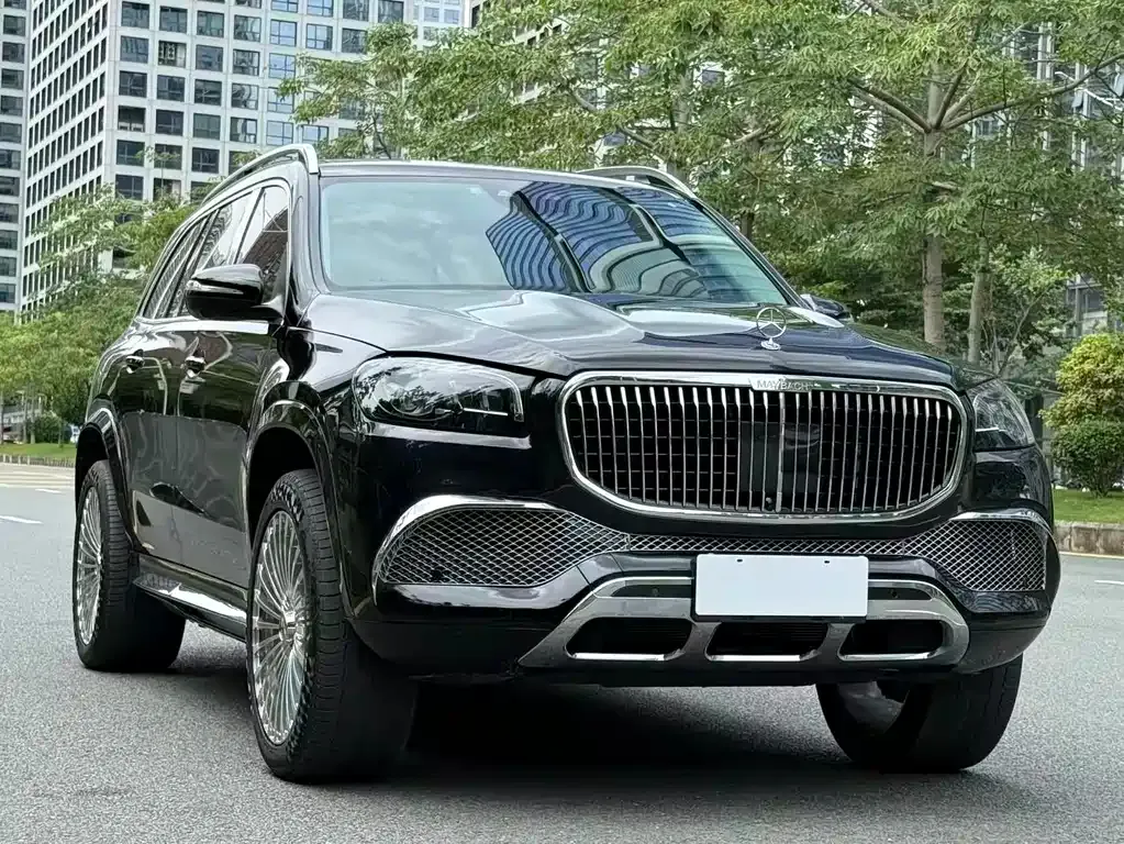 Mercedes-Benz GLS — фото 10