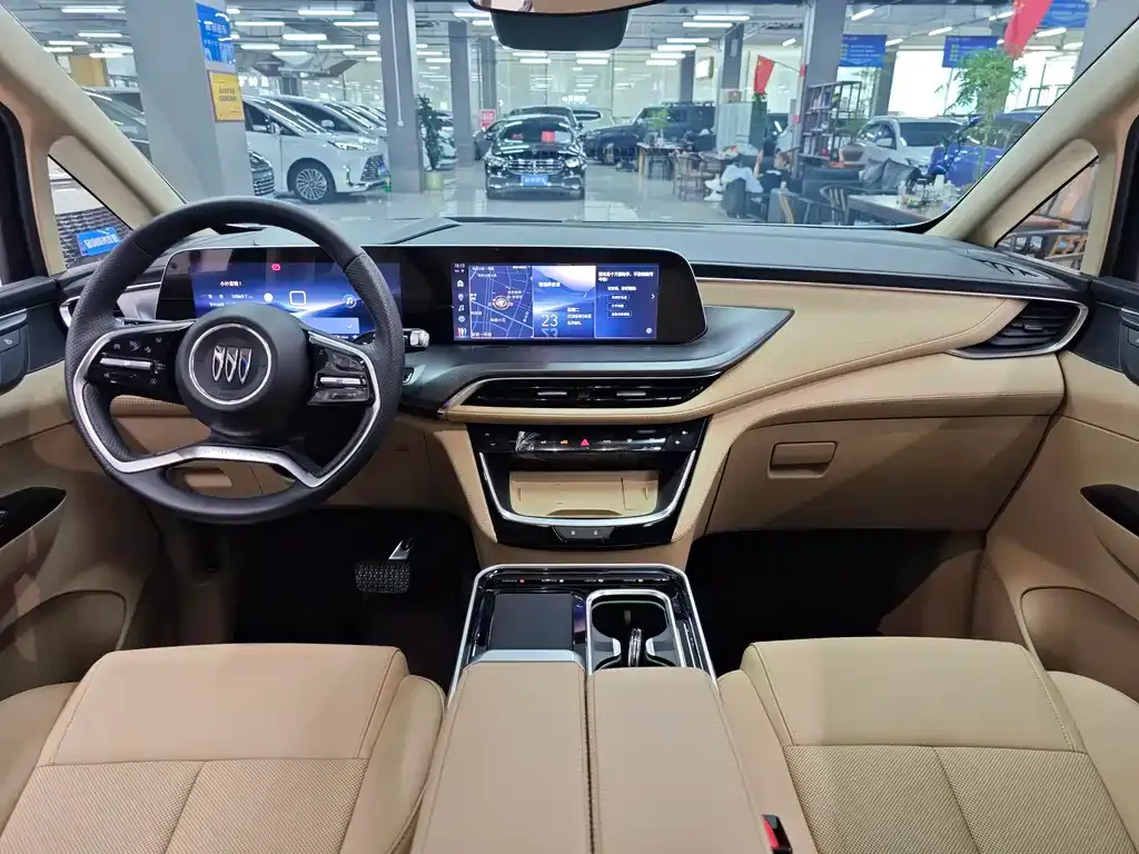 Buick GL8 Hybrid — фото 6