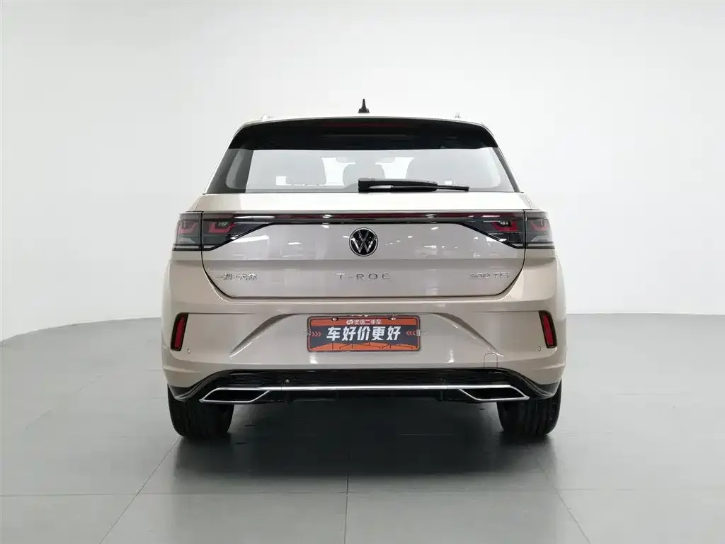 Volkswagen T-Roc — фото 2