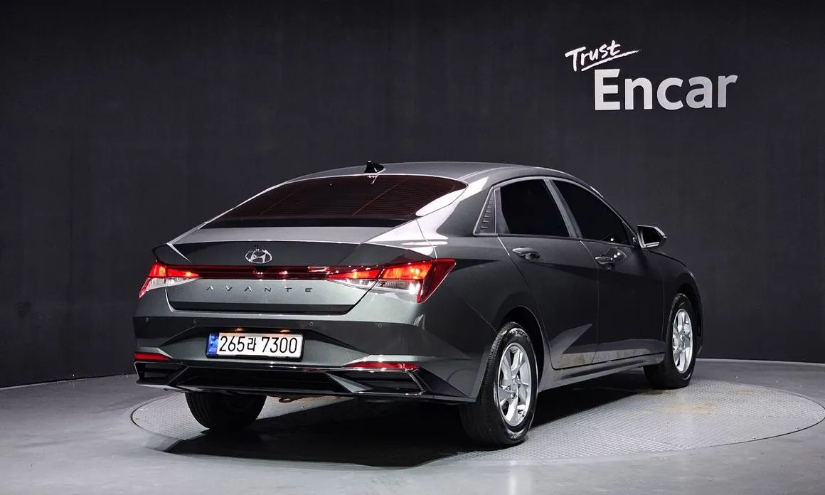 Hyundai AVANTE — фото 4