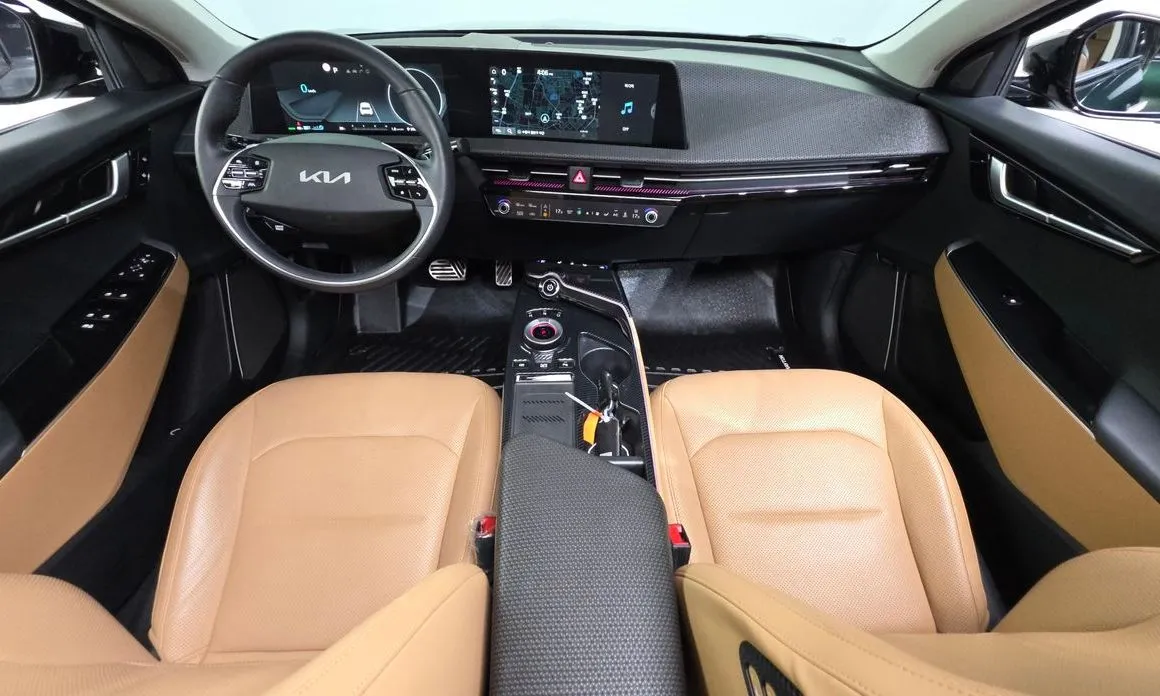Kia EV6 — фото 9
