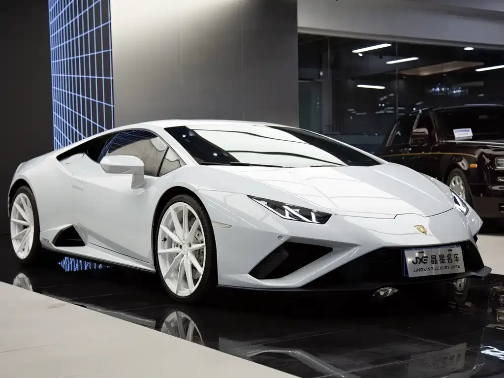 Lamborghini Huracan — фото 7