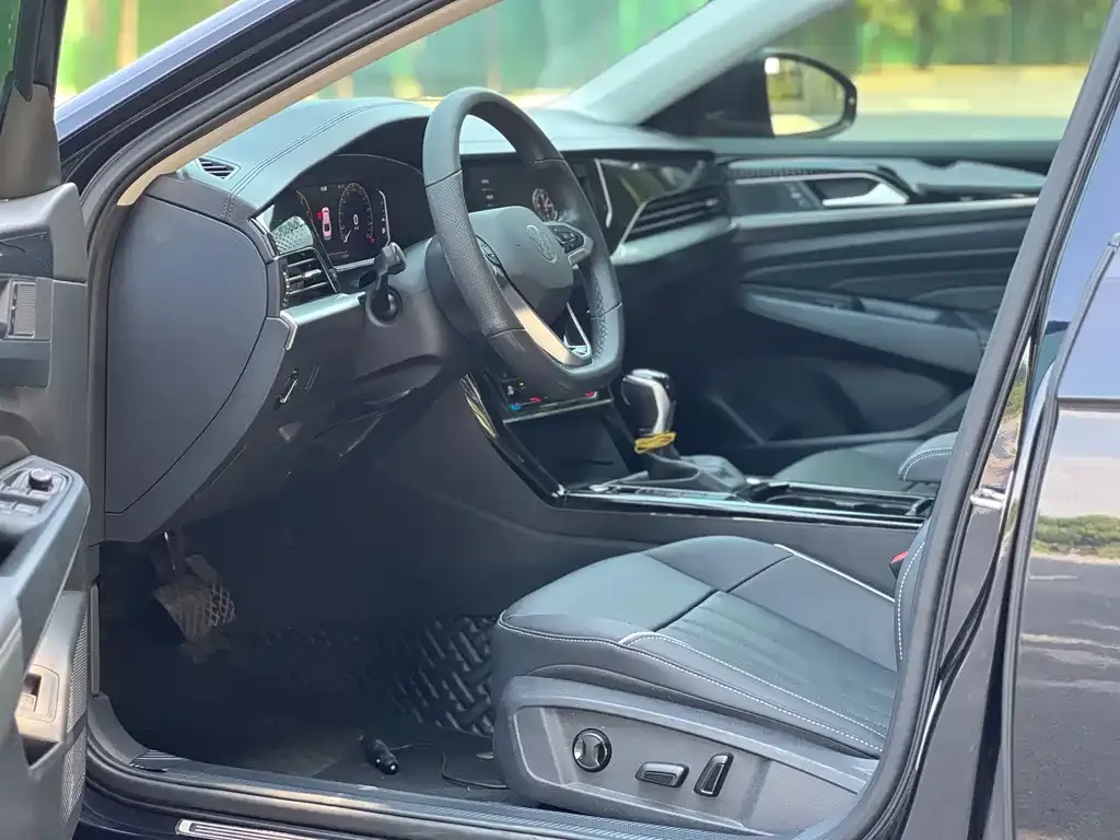 Volkswagen Passat — фото 2