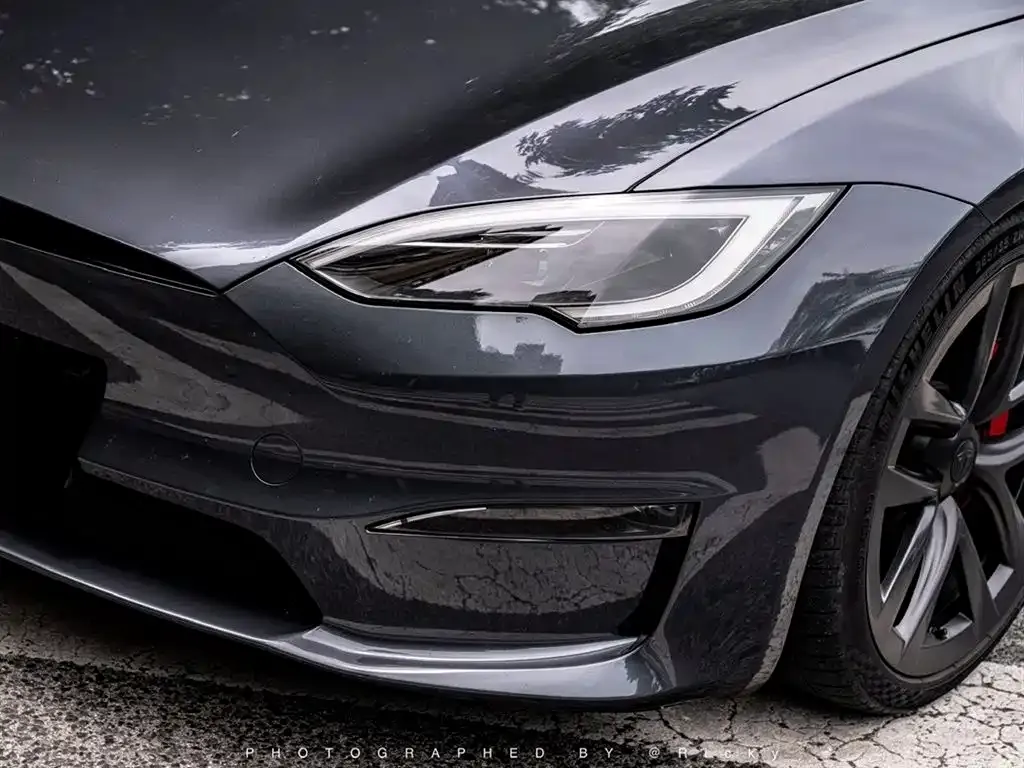 Tesla Model S — фото 9