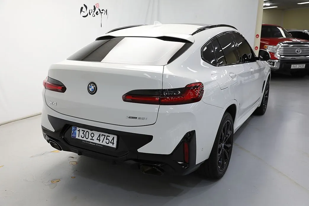 BMW X4 2025 из KR, фото 8