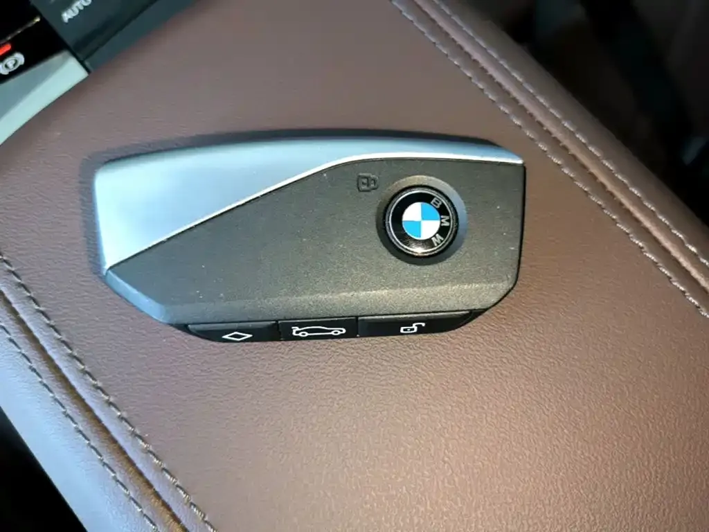 BMW X2 (Import) — фото 8