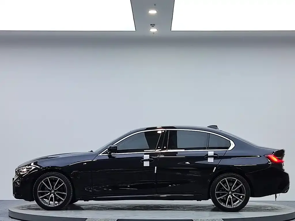 BMW 3 Series — фото 10