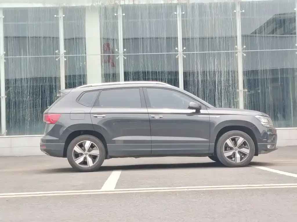 Volkswagen Tharu 2022 из CN, фото 5