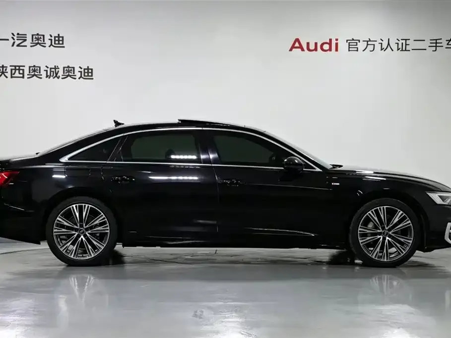 Audi A6L — фото 9