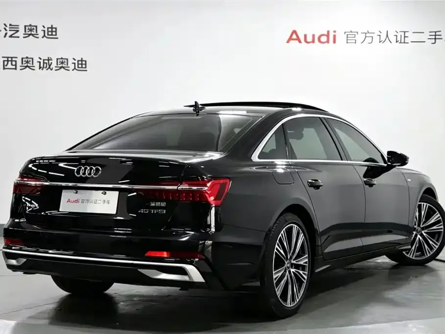 Audi A6L — фото 6