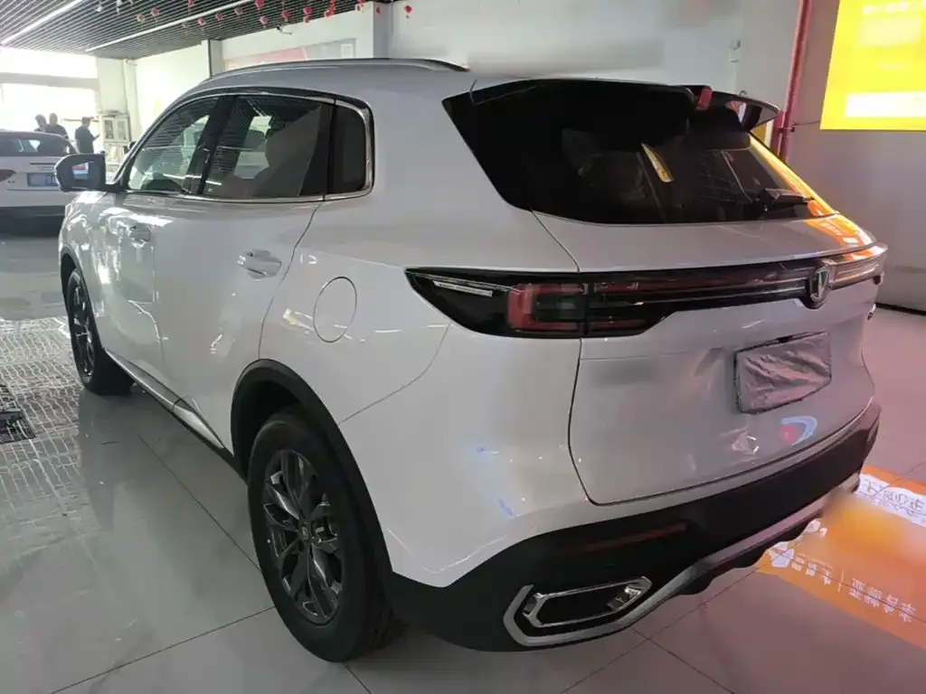 Changan CS55PLUS — фото 7